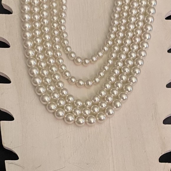 VINTAGE 5 STRAND FAUX PEARL NECKLACE - made in Japan - Picture 3 of 4